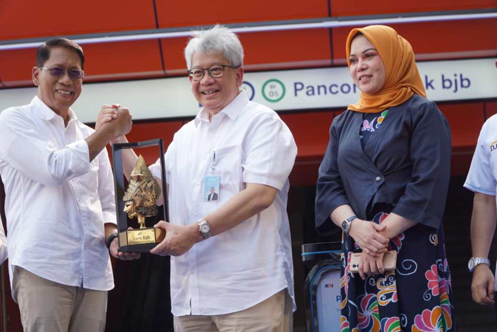 bank bjb Menjalin Kolaborasi dengan KAI Melalui Penamaan Stasiun LRT Jabodebek “Pancoran bank&nbsp;bjb”